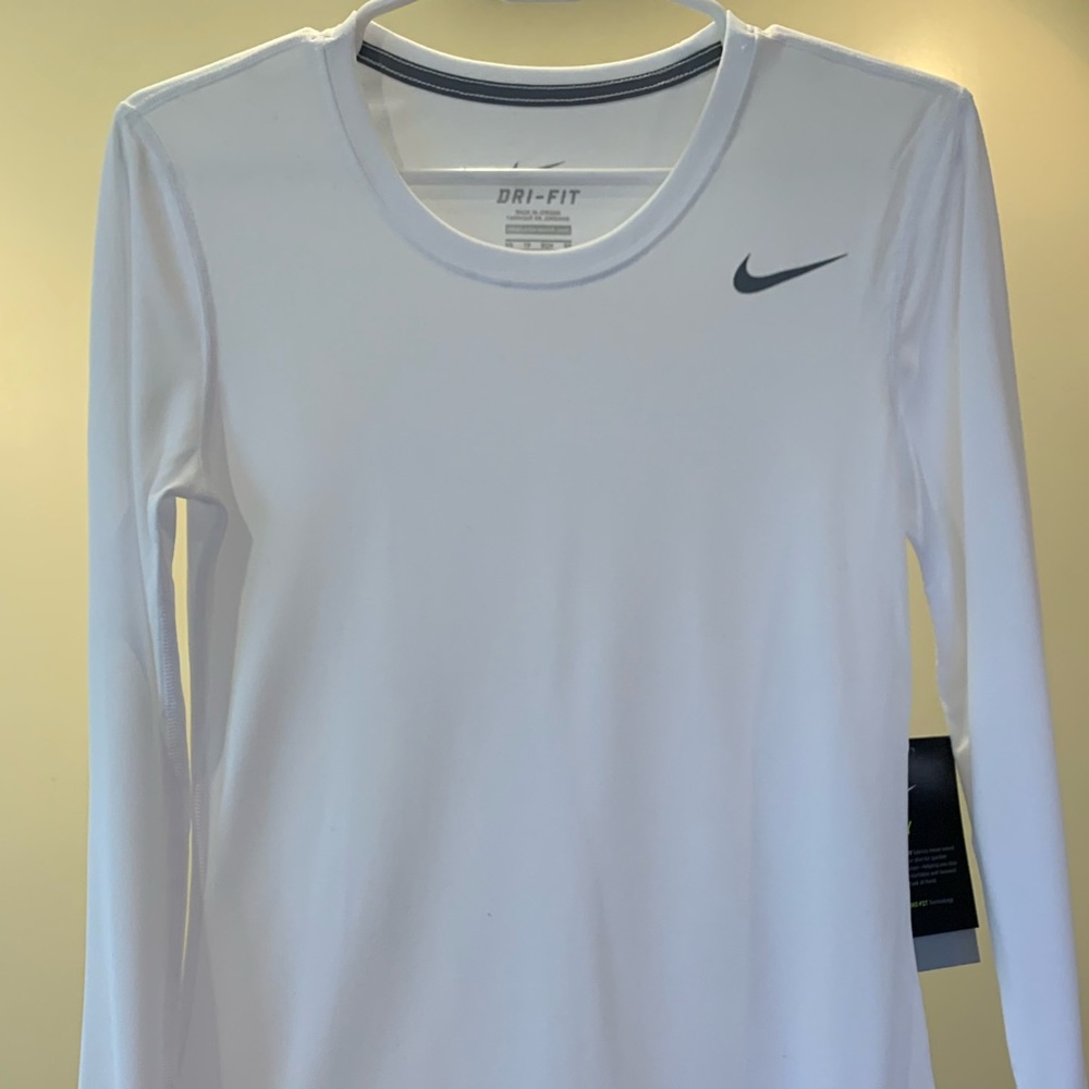 Nike Dri Fit Long Sleeve Tee, White XS